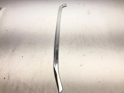 Chevrolet El Camino 1973 moldura cromada delantera derecha para parabrisas vidrio OEM Foto 1 de 4