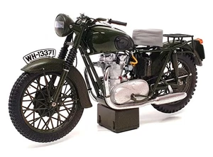 Corgi 1/12 Scale CC08501 - Triumph TR6 Trophy (Weathered) "The Great Escape" - Picture 1 of 6