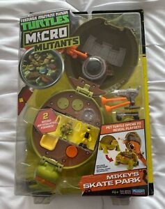 Teenage Mutant Ninja Turtles Mikey's Skate Park Micro Mutants Playset NEW Rare