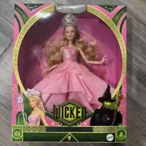 Mattel Universal Wicked Deluxe Glinda Fashion Doll - Crown & Accessories, RARE - Picture 1 of 5