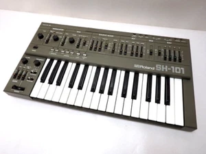 Teclado sintetizador de bajo monofónico Roland SH-101 instrumentos musicales usado - Imagen 1 de 17