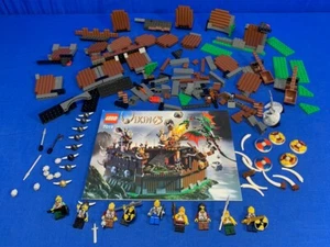 LEGO 7019 VIKINGS FORTRESS AGAINST FAFNIR DRAGON - NEEDS SMALL PARTS RETIRED SET - Picture 1 of 24