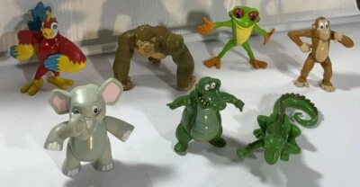 7 Rainforest Cafe Animal Figures 6 Are 2000 Parrot Is 2004 - Image 1 of 4