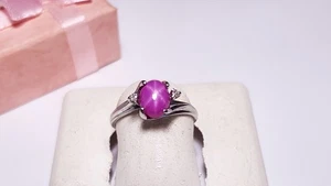 Nachlass 8 x 5 mm Lab Created Pink Lindy Stern & Diamant 10 Kt WG Twist Top Ring #22763 - Bild 1 von 6