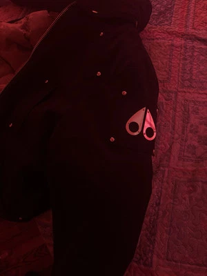 chaqueta moose knuckles hombre Foto 1 de 2