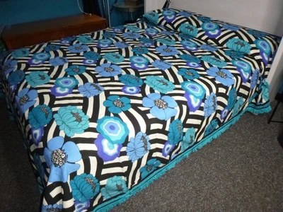 NOS Vtg 1970 Springmaid Fantasy FLOWER POWER Bedspread Blue Aqua Fringed Queen - Image 1 of 4