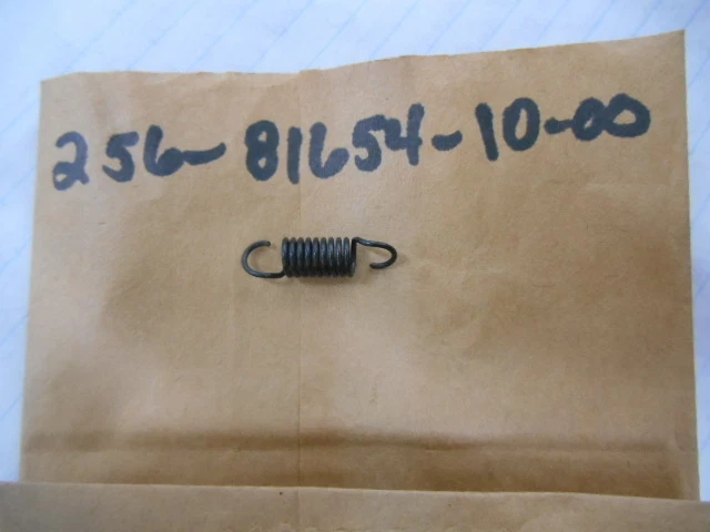 Nuevo de Lote Antiguo Governor Spring Se adapta a: Yamaha 70-71 XS1 72 XS2 73 TX650 256-81654-10 Foto 1 de 1