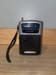 Radio Shack AM/FM Portable Pocket Radio Model 12-464 Tested & Working - Picture 1 of 7