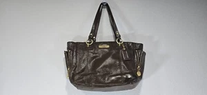 Borsa a tracolla Coach Gallery in mogano marrone vernice F20431 - Foto 1 di 13