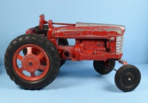 Vintage Big Hubley Kiddie Toy USA Diecast Tractor # 490 inch 9 Long - Picture 1 of 10