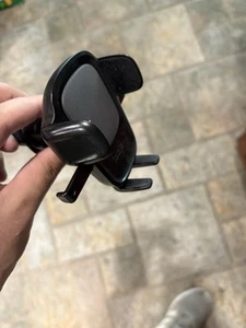 iOttie Easy One Touch 5 Dashboard/ Windshield Mount Universal Smart Phone Holder - Photo 1 sur 6