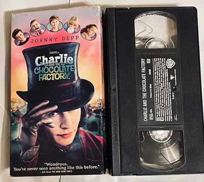 VHS Charlie and the Chocolate Factory 2005 Johnny Depp Late Release Foto 1 de 4
