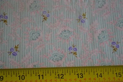 Por 1/2 yarda, lavanda, rosa y verde azulado pastel floral edredón algodón, RJR/"Hatbox", B1138 Foto 1 de 4