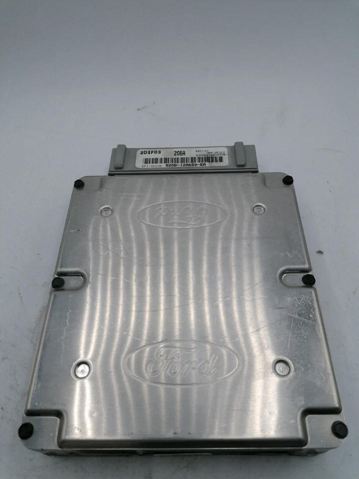 CENTRALINA ORIGINALE NUOVA FORD SIERRA-SCORPIO 2.0 DOHC 85-90KW GENUINE ECU - Immagine 1 di 3