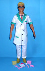 %***Barbie Fashionistas Ken*Ken als Arzt mit Stethoskop und Zubeh&#246;r***%