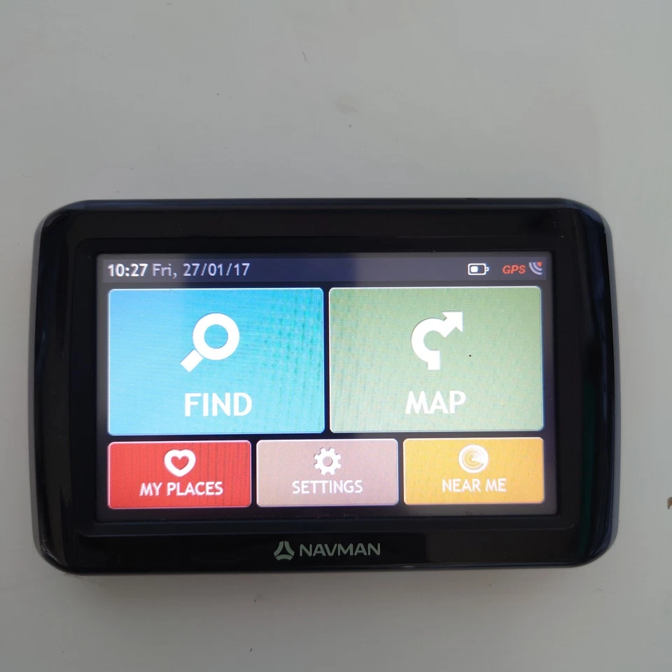 Navman EZY 40 GPS Car Navigator 4.3" Screen Australia Maps Tested w/ USB Cable - Image 1 of 4