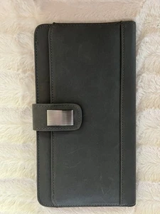 GB Passport Wallet Grey Shade Magnetic Close - Picture 1 of 4