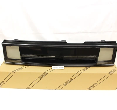 Parrilla de parachoques delantera Toyota genuina AE86 Corolla LEVIN 'KOUKI GT-APEX 53100-12901 Foto 1 de 4