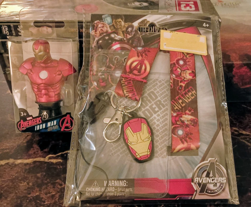 Nuevo Cordón Iron Man Marvel Avengers con Portatarjetas de Identificación Nuevo + Mini Busto Ironman  Foto 1 de 1