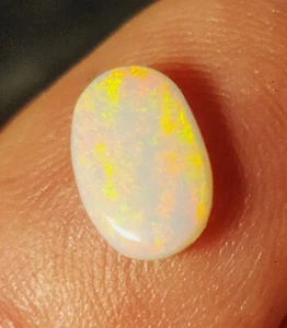 1ct -BEAUTIFUL MINTABIE RED OPAL AAopalsW70 - Picture 1 of 5