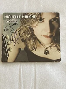 Michelle Malone: Debris (CD, 2009) Disc & cover are XLNT Autographed Free Ship - Foto 1 di 4
