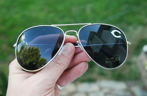 NEW LOT OF 12!  MLB Cincinnati Reds Aviator Sunglasses  GREAT FOR PARTY FAVORS Cover