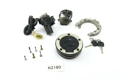 Triumph Tiger 900 T400 1998 - Bloqueo de encendido tapa combustible dañado N2180 Foto 1 de 3