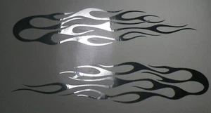 22" Racing Flames x2 gestanzter Vinyl-Aufkleber Sticker Wand Fenster - Bild 1 von 1