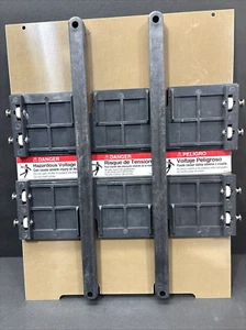 Conjunto de obturador de 3 polos Eaton Switchgear, como se muestra, 11,25" por 14,5", 2C12612 H07 - Imagen 1 de 15
