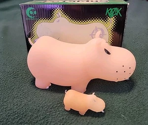 Frank Kozik 2009 Glow In The Dark 6" Potamus LE 200 mit Bonus 2"  - Bild 1 von 7