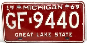 Vintage 60s Michigan Great Lake State License Plate Garage Decor EXPIRATION 1969 - Picture 1 of 8