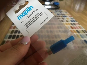 Maplin Standard Phono Socket BLUE RCA Female L87AW - Picture 1 of 1