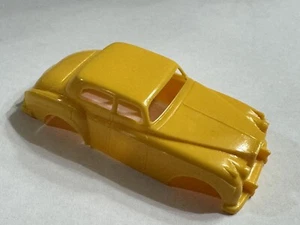 60er Rolls Royce gelbe Kunststoffgehäuse (nur Gehäuse) für Thunderjet 500 - NEU - Bild 1 von 3