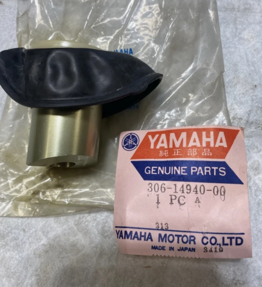 Conjunto de diafragma deslizable carburador Yamaha TX750 1973-74 OEM 306-14940-00-00 Foto 1 de 1