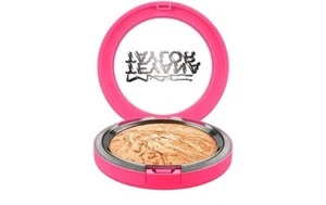 M·A·C MINERALIZE SKINFINISH / TEYANA TAYLOR **In Hand** - Picture 1 of 2