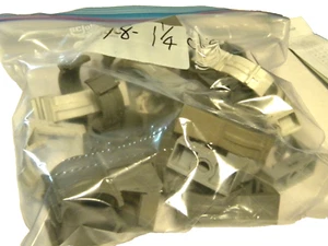 SUPPORTO TUBO CLIC RIGIDO 18 - 1 1/4" NUOVO VECCHIO STOCK - Foto 1 di 1