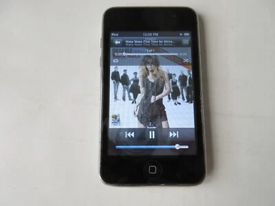 Apple iPod Touch 2nd Generation 16GB MP3 Music Player (1971songsMB531LL) - Image 1 of 4