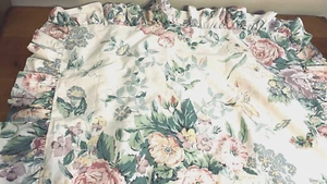 De colección Laura Ashley IMOGENE Blanco Verde Rosa Azul Floral Volantes Almohada Falsa - Imagen 1 de 4