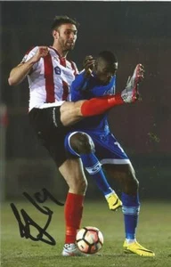 OLDHAM: FREDDIE LADAPO SIGNED 6x4 ACTION PHOTO + COA - Bild 1 von 1
