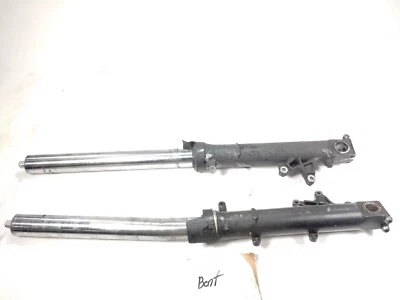 03 04 Par de suspensión de horquilla delantera izquierda y derecha Honda CBR600 RR Foto 1 de 4