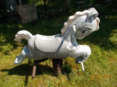 Juguete de paseo de primavera patio de recreo de caballos de colección de los años 50 por México Forge Inc. PA. EE. UU. - Raro Foto 1 de 4