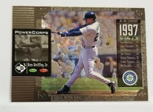 Upper Deck UD3 1998 Power Corps #240 Ken Griffey Jr. Sala de Cortesía - Imagen 1 de 2