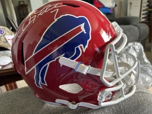 DOUG FLUTIE Signed BUFFALO BILLS FULL SIZE RIDDELL Replica Speed Helmet. BECKETT - Picture 1 of 7