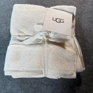 UGG Pasha Hand Towels White 16 x 28" Cotton Soft Fluffy Luxurious - Set of 2 - Picture 1 of 3