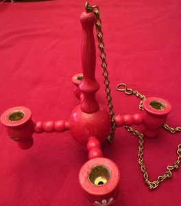 Vintage rot & floral bemalt Holz schwedischer Kerzenhalter Kronleuchter 4 armig - Bild 1 von 7