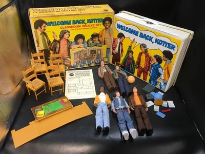 RARO Welcome Back Kotter Classroom Deluxe Set + Figuras de Acción + Caja Foto 1 de 4