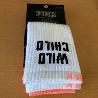 NUEVO CON ETIQUETAS Victoria's Secret ROSA Calcetines Crew - Juego de 2 pares Foto 1 de 4