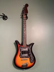 Vintage Teisco Del Rey ET-200 Japanese 1960s Electric Guitar Not Working - Picture 1 of 9