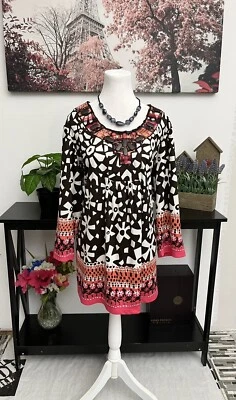 Blusa Top R.Q.T Plus Para Mujer Manga 3/4 Cachemira Cuello Redondo Con Detalles Talla 2XL Foto 1 de 4