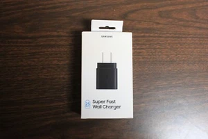 Original Samsung 25W Super Fast Wall Charger & USB-C Data Cable - Picture 1 of 2